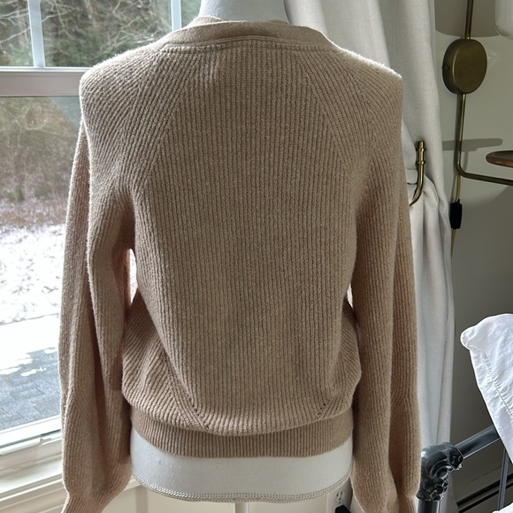 Anthropolo Oatmeal Wrap Sweater NWOT - Picture 4 of 6